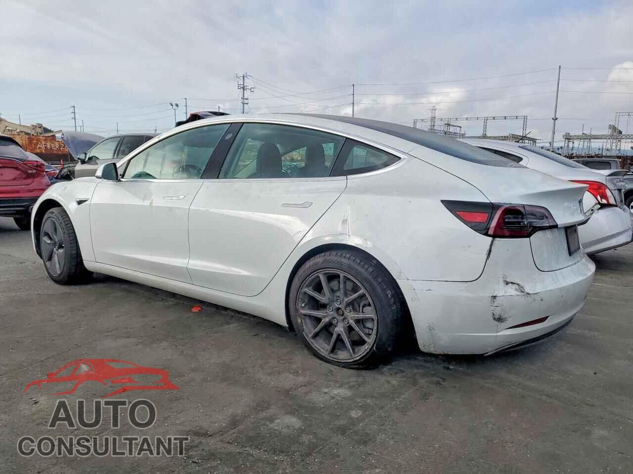 TESLA MODEL 3 2019 - 5YJ3E1EA4KF503945