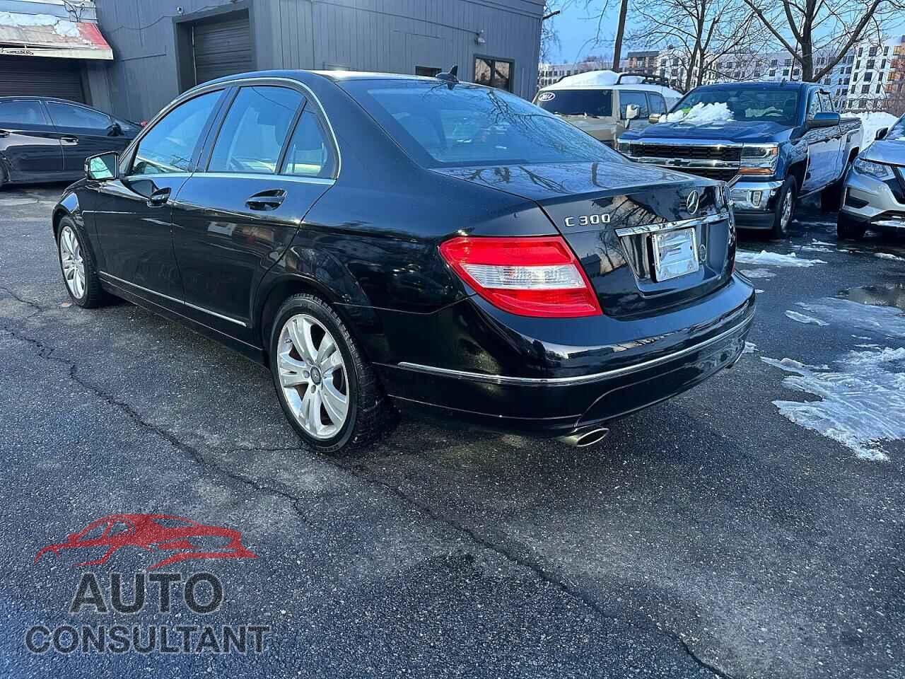 MERCEDES-BENZ C-CLASS 2011 - WDDGF8BB6BR148958