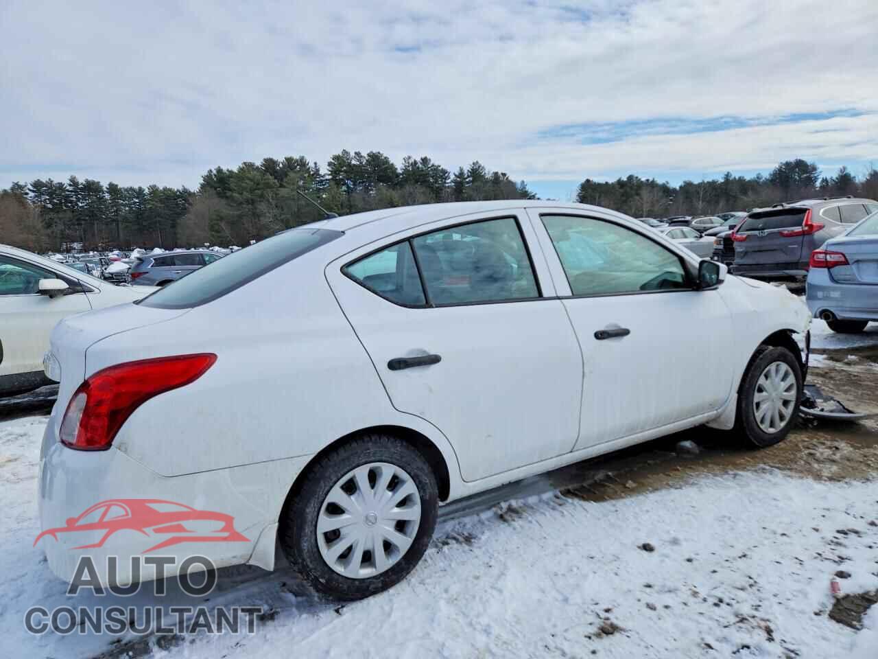 NISSAN VERSA 2019 - 3N1CN7AP3KL871518