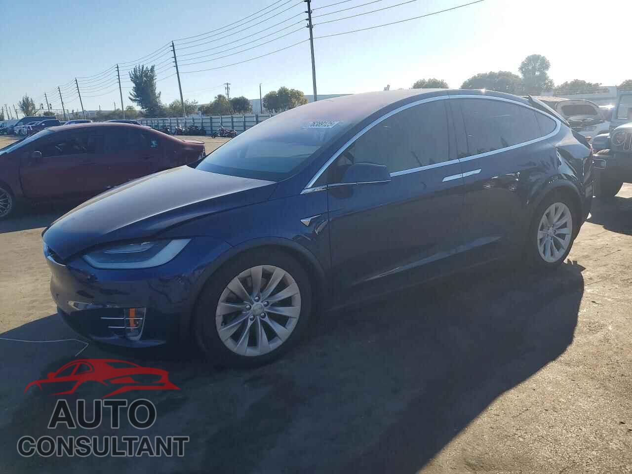 TESLA MODEL X 2019 - 5YJXCAE23KF181220