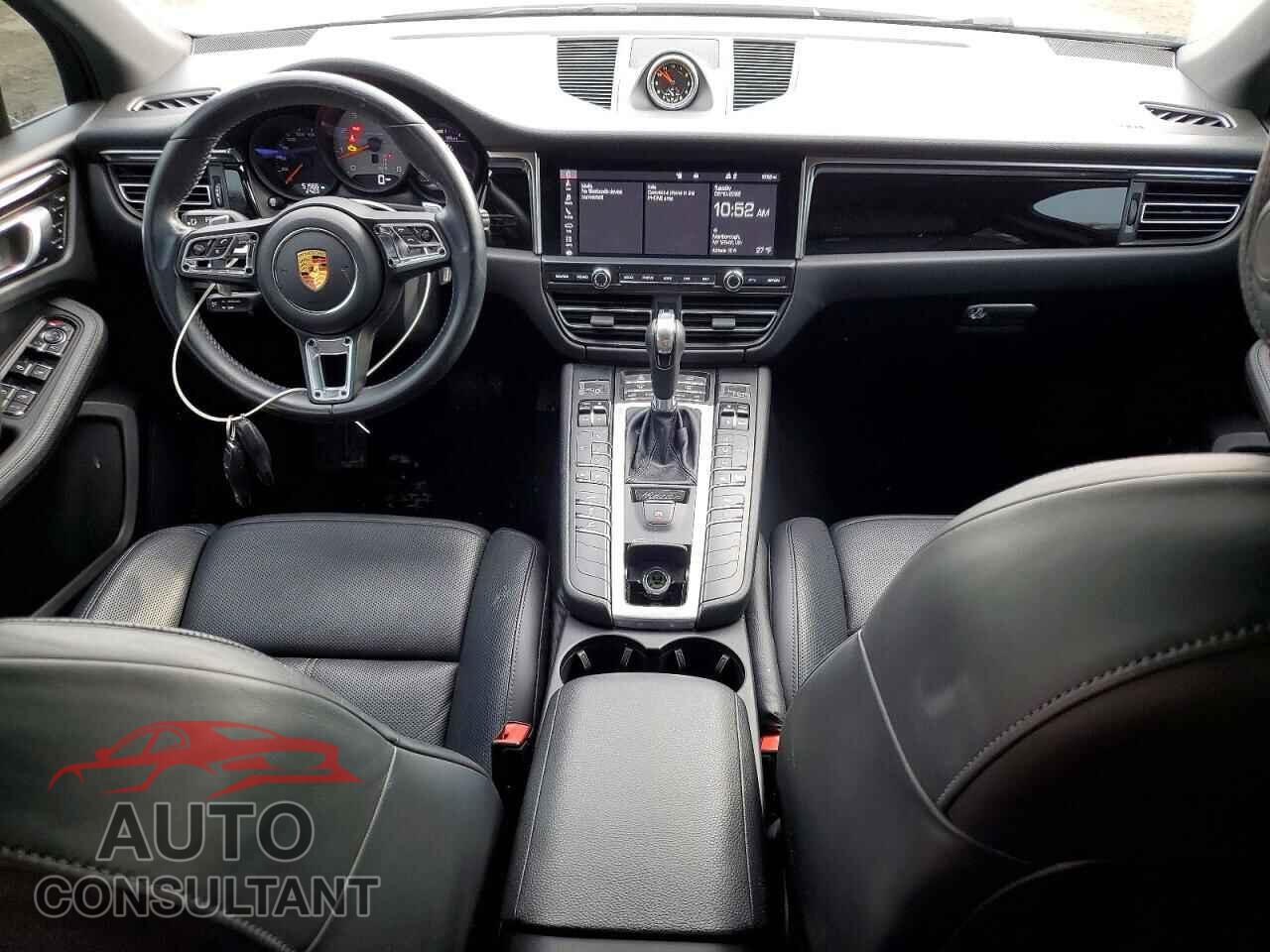 PORSCHE MACAN 2021 - WP1AB2A53MLB32340