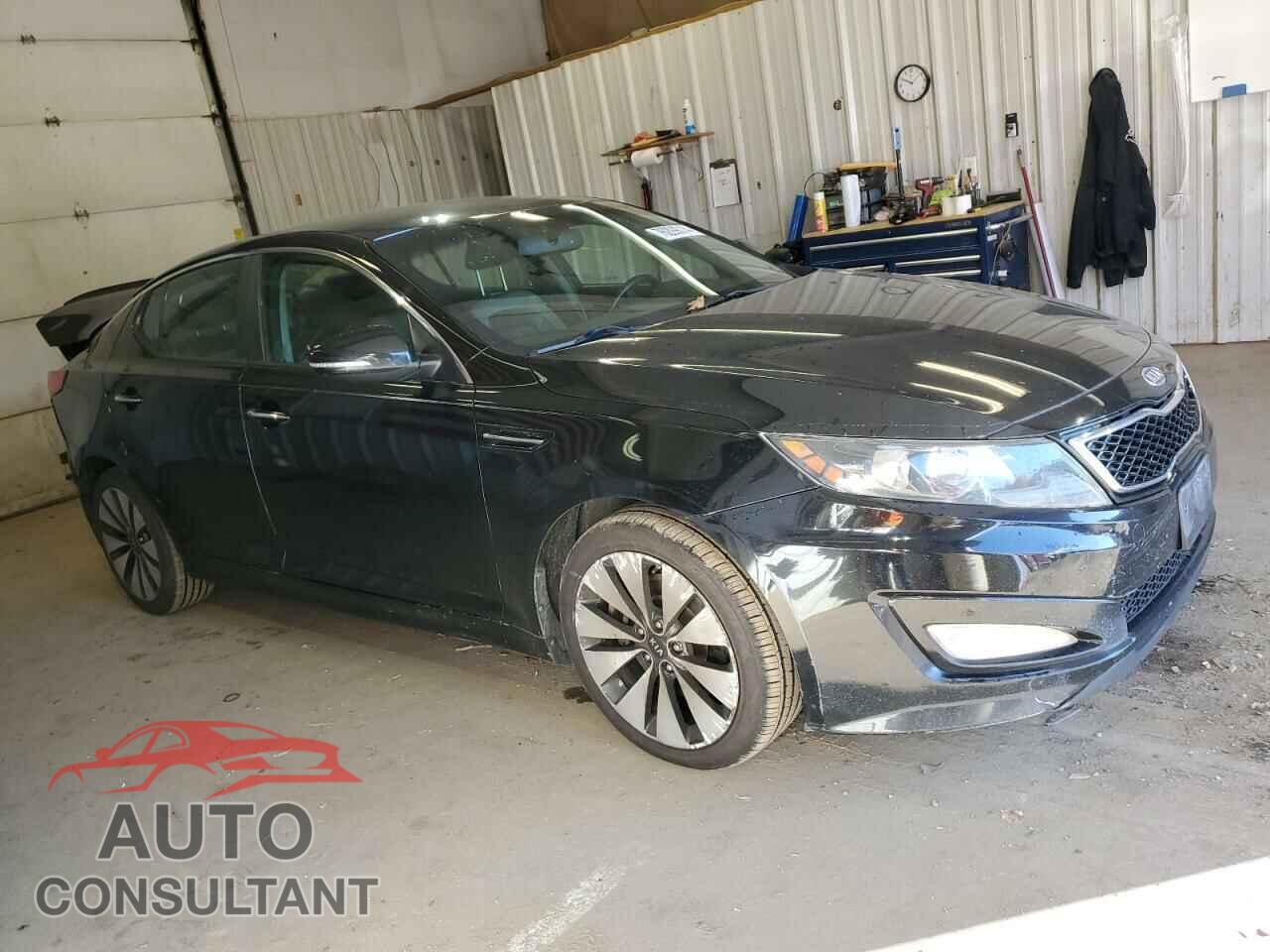 KIA OPTIMA 2011 - KNAGR4A63B5144076