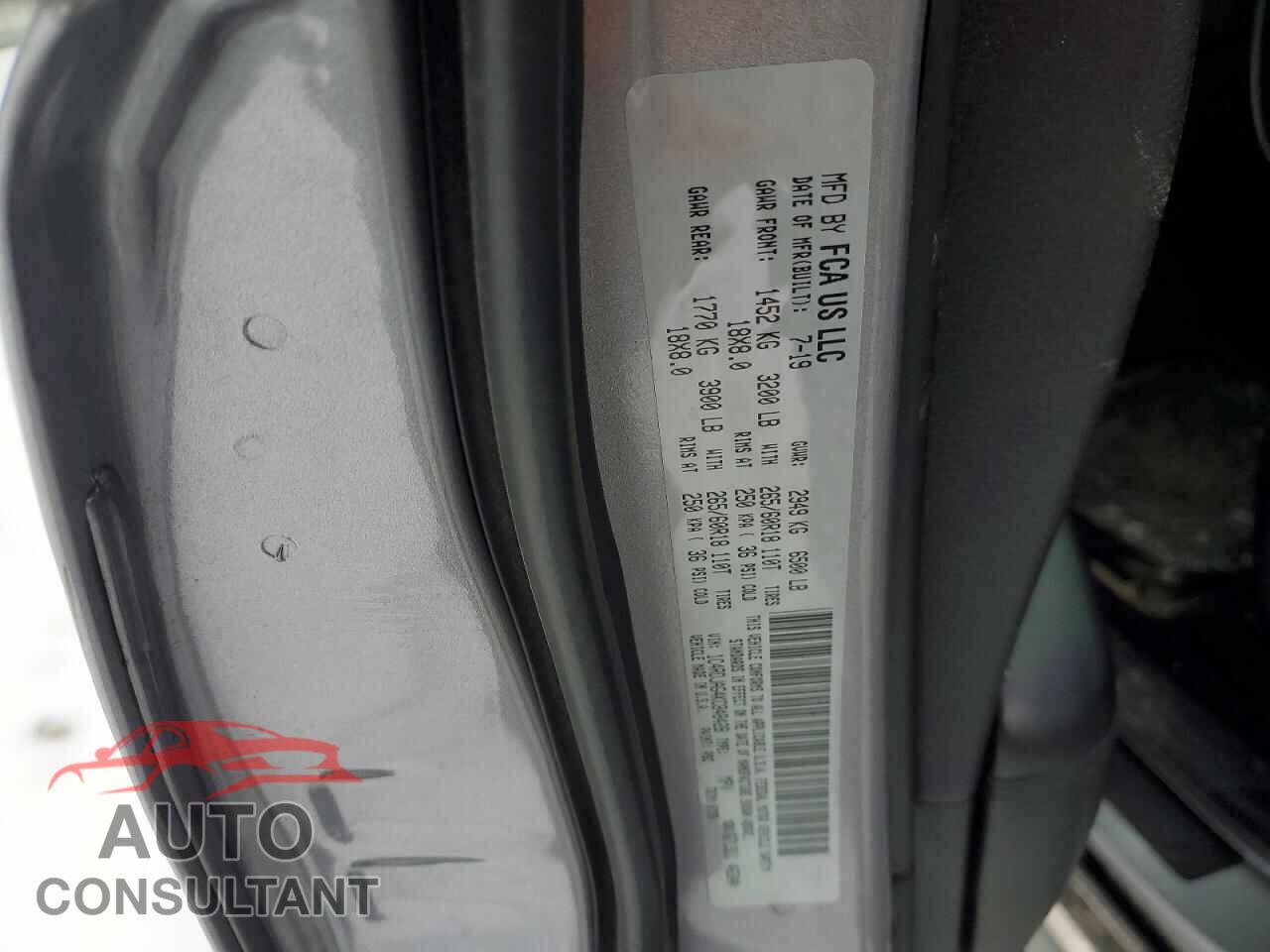 DODGE DURANGO 2019 - 1C4RDJAG4KC848428