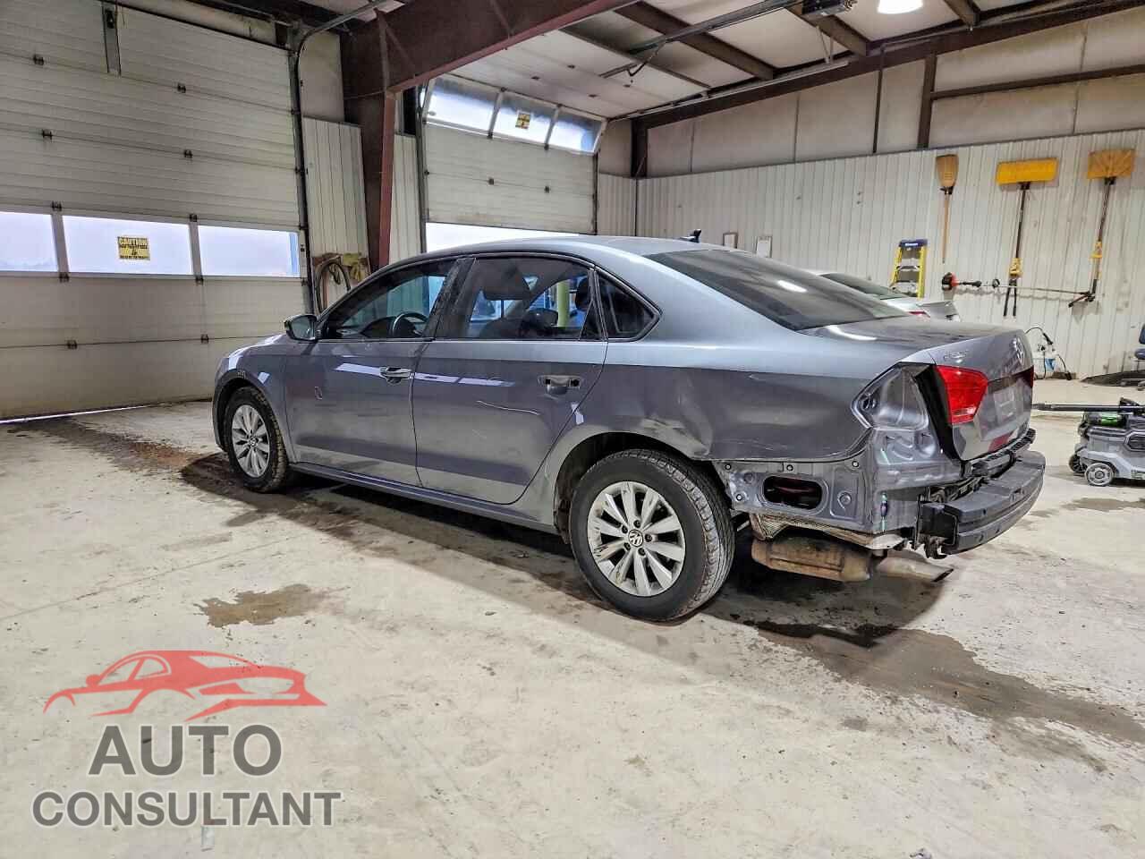 VOLKSWAGEN PASSAT 2014 - 1VWAP7A30EC002223