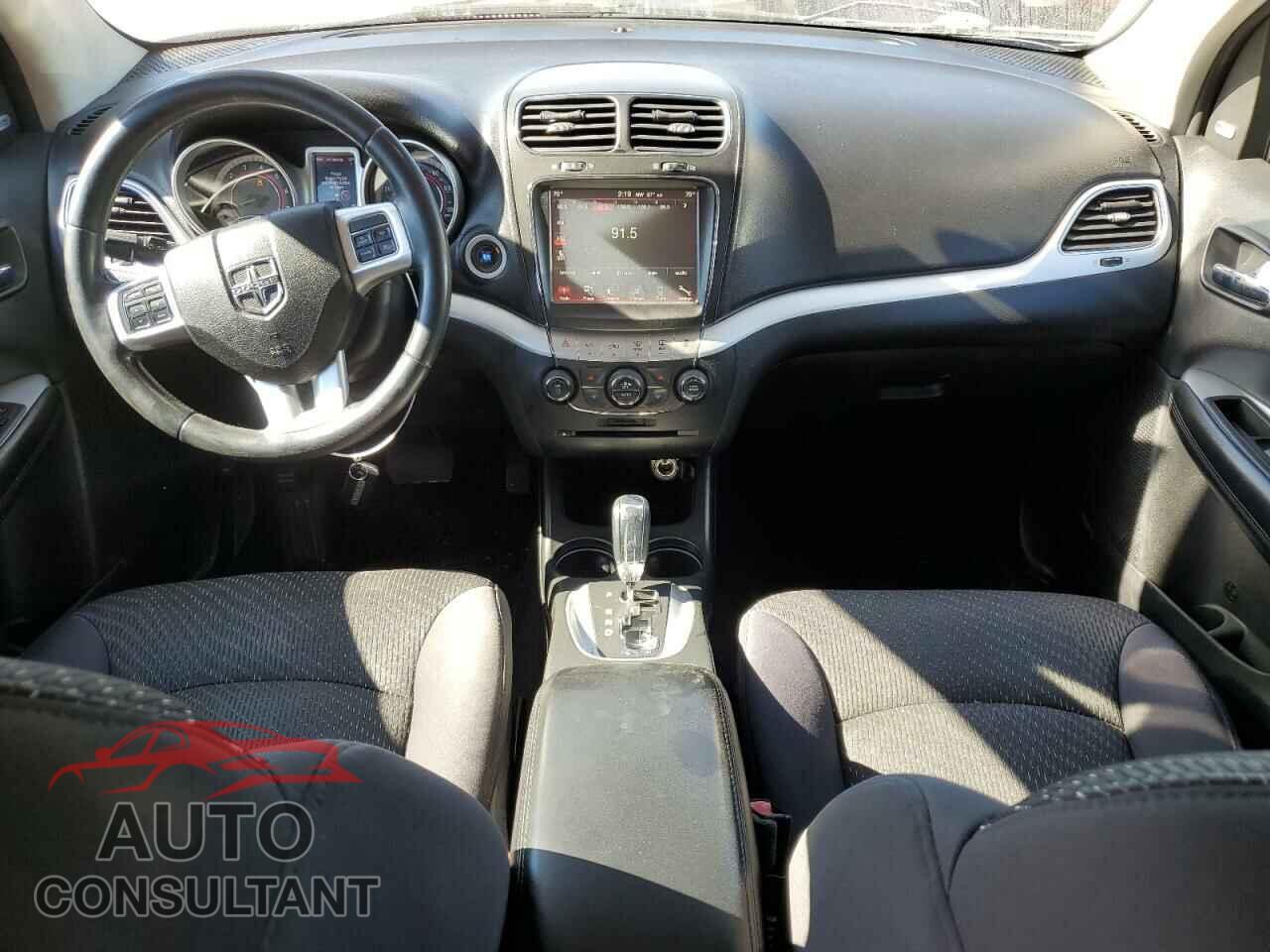 DODGE JOURNEY 2012 - 3C4PDCBG7CT393548