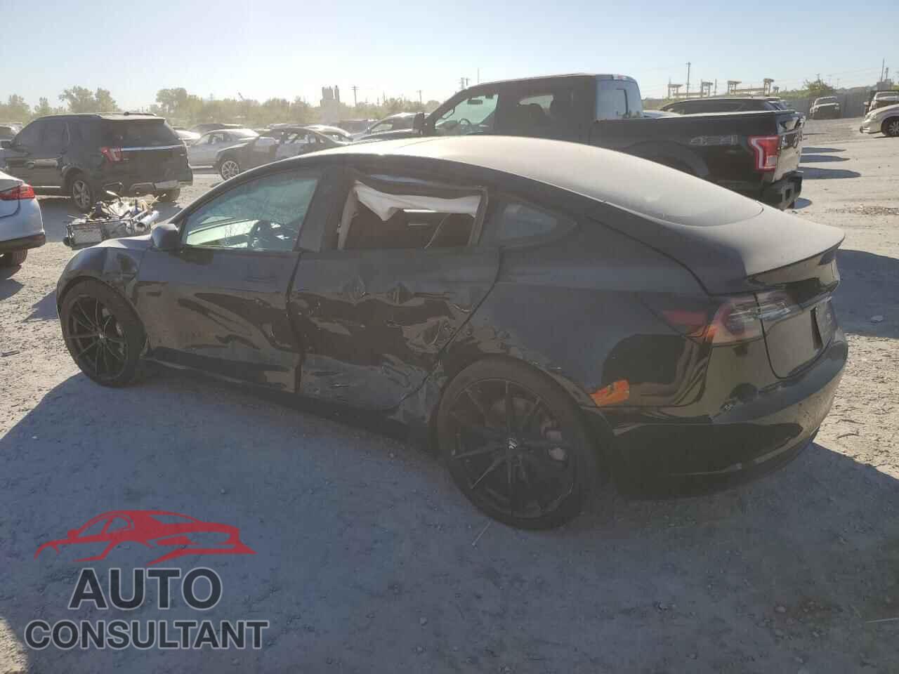 TESLA MODEL 3 2021 - 5YJ3E1EA9MF094523
