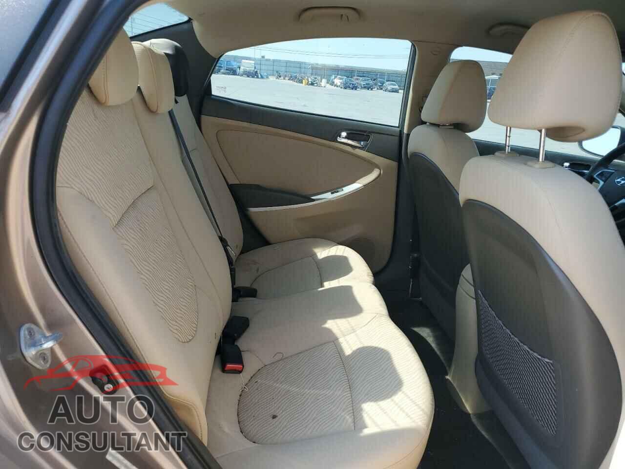 HYUNDAI ACCENT 2012 - KMHCU4AE7CU085513
