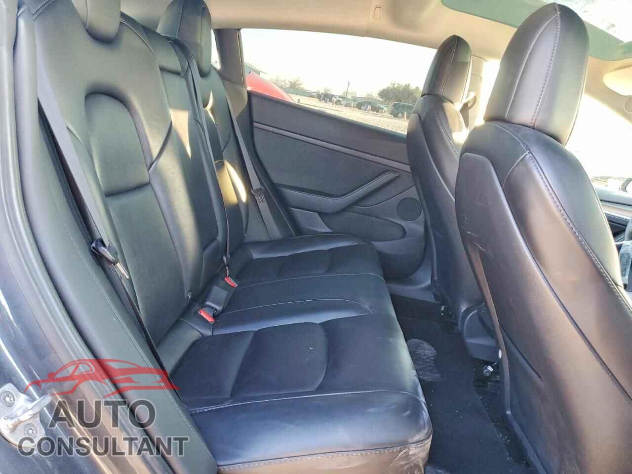 TESLA MODEL 3 2022 - 5YJ3E1EC4NF255024