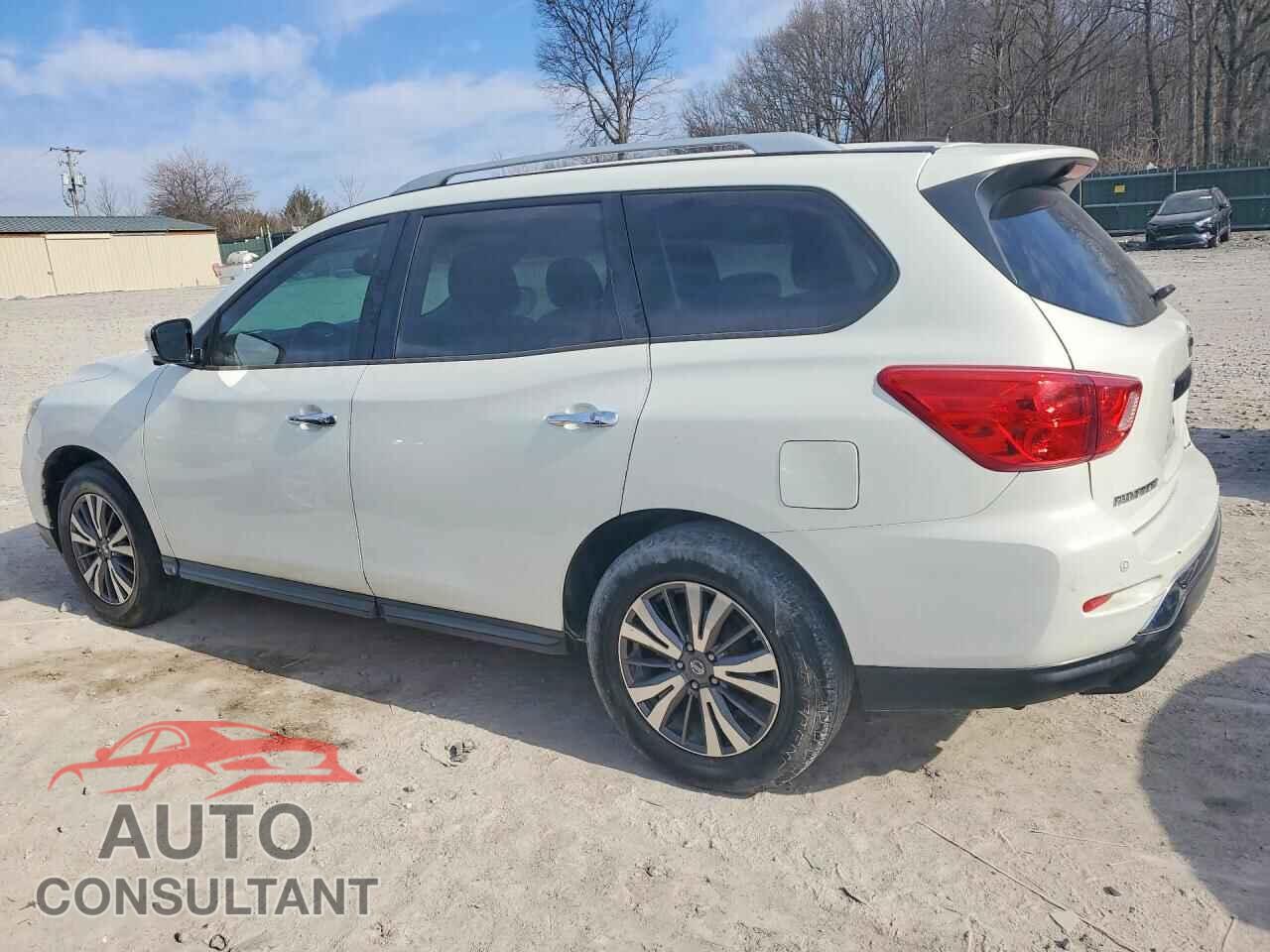 NISSAN PATHFINDER 2017 - 5N1DR2MN5HC624617