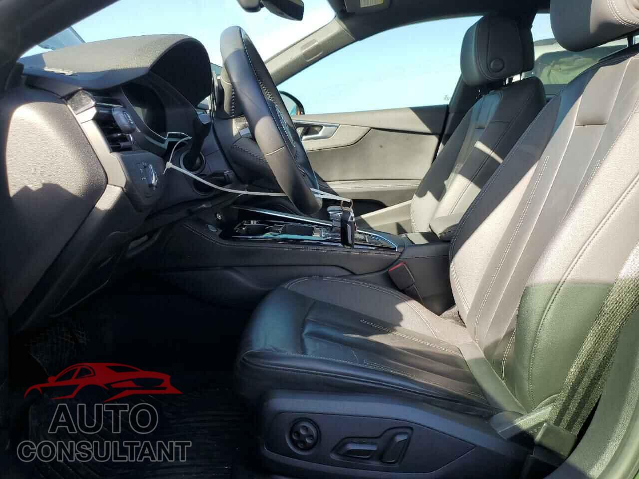 AUDI A5 2020 - WAUCNCF50LA015774