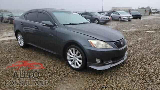 LEXUS IS 2009 - JTHCK262295029008