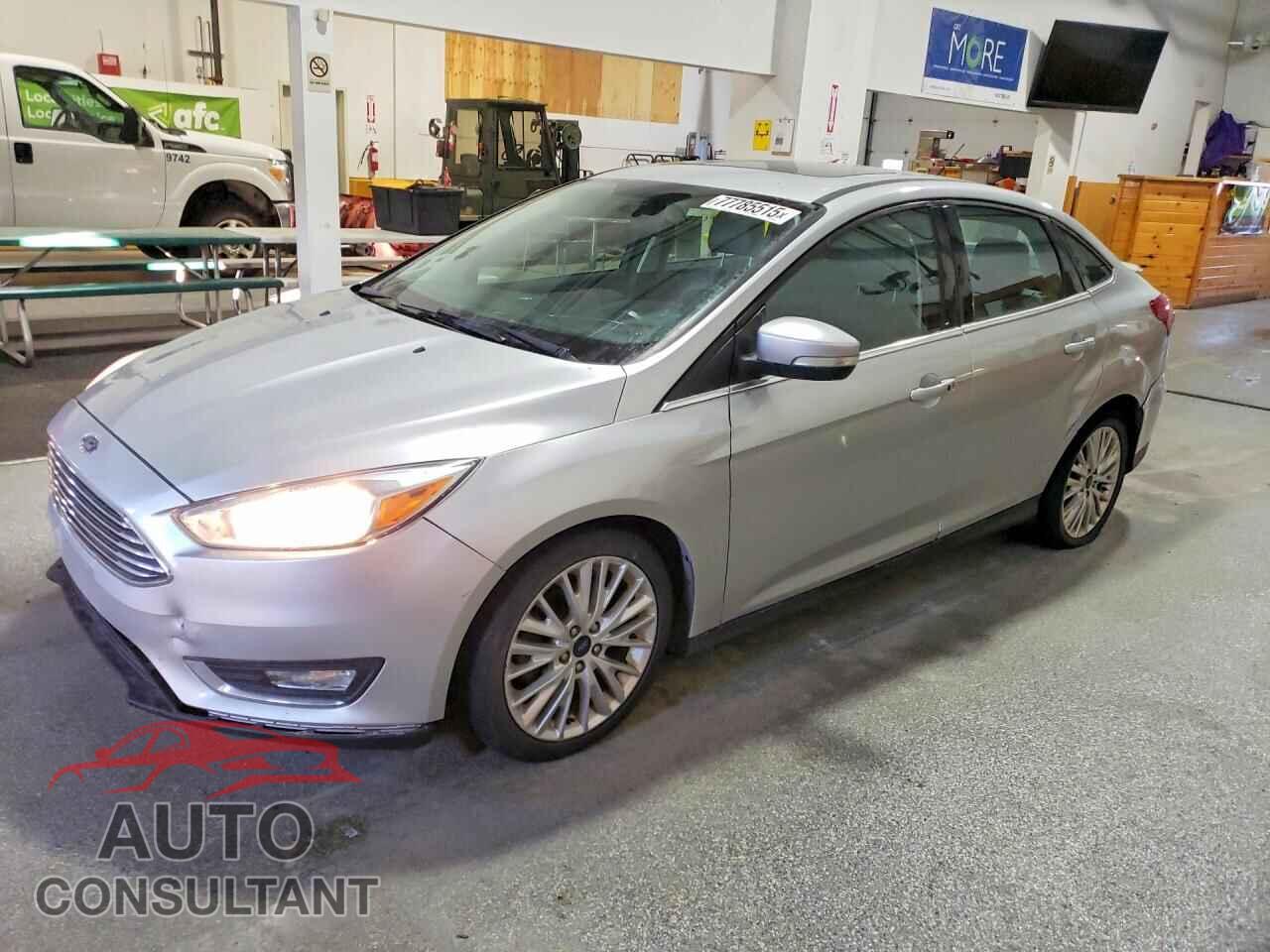 FORD FOCUS 2017 - 1FADP3J27HL215521