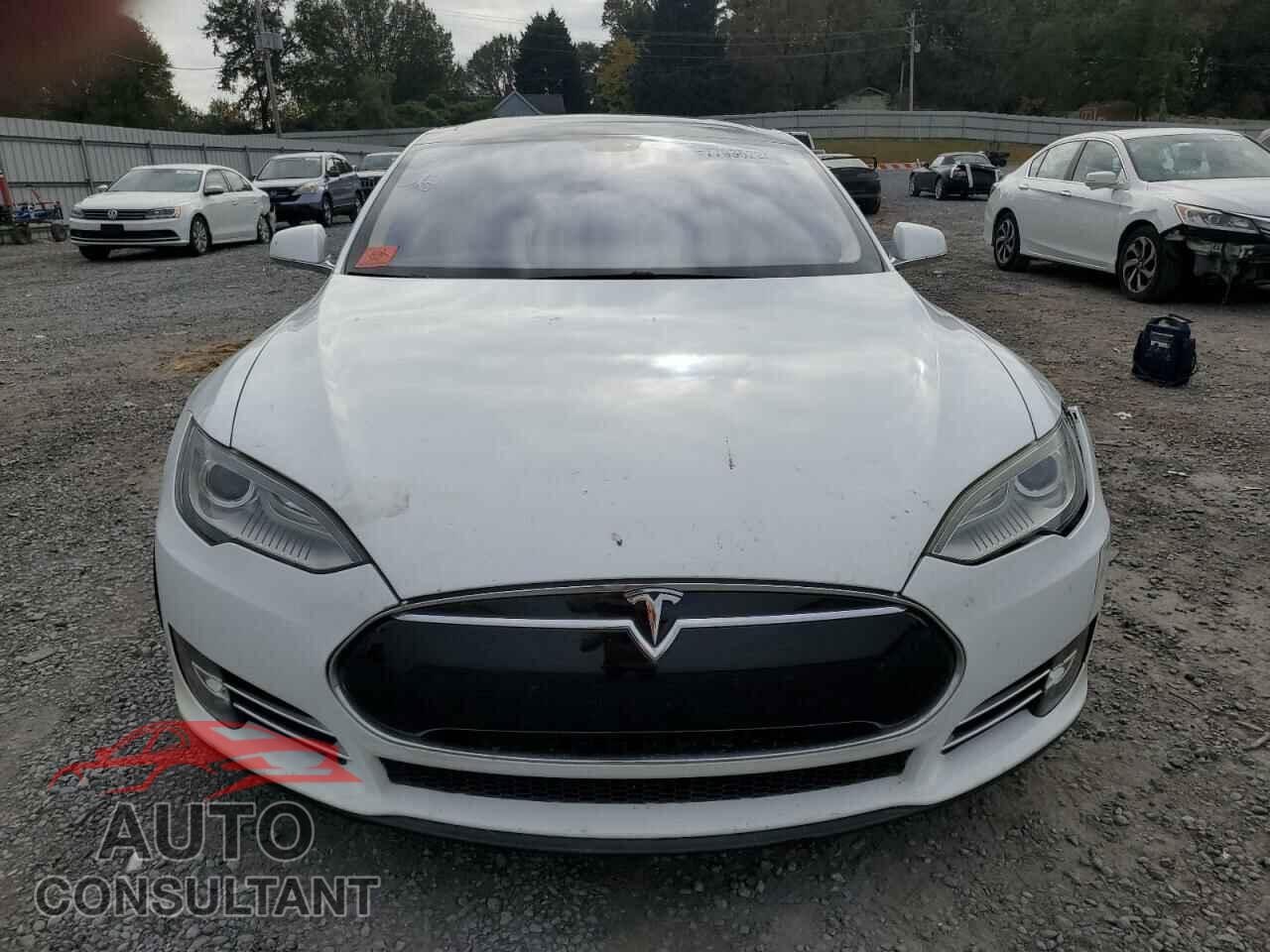 TESLA MODEL S 2013 - 5YJSA1DP7DFP08790