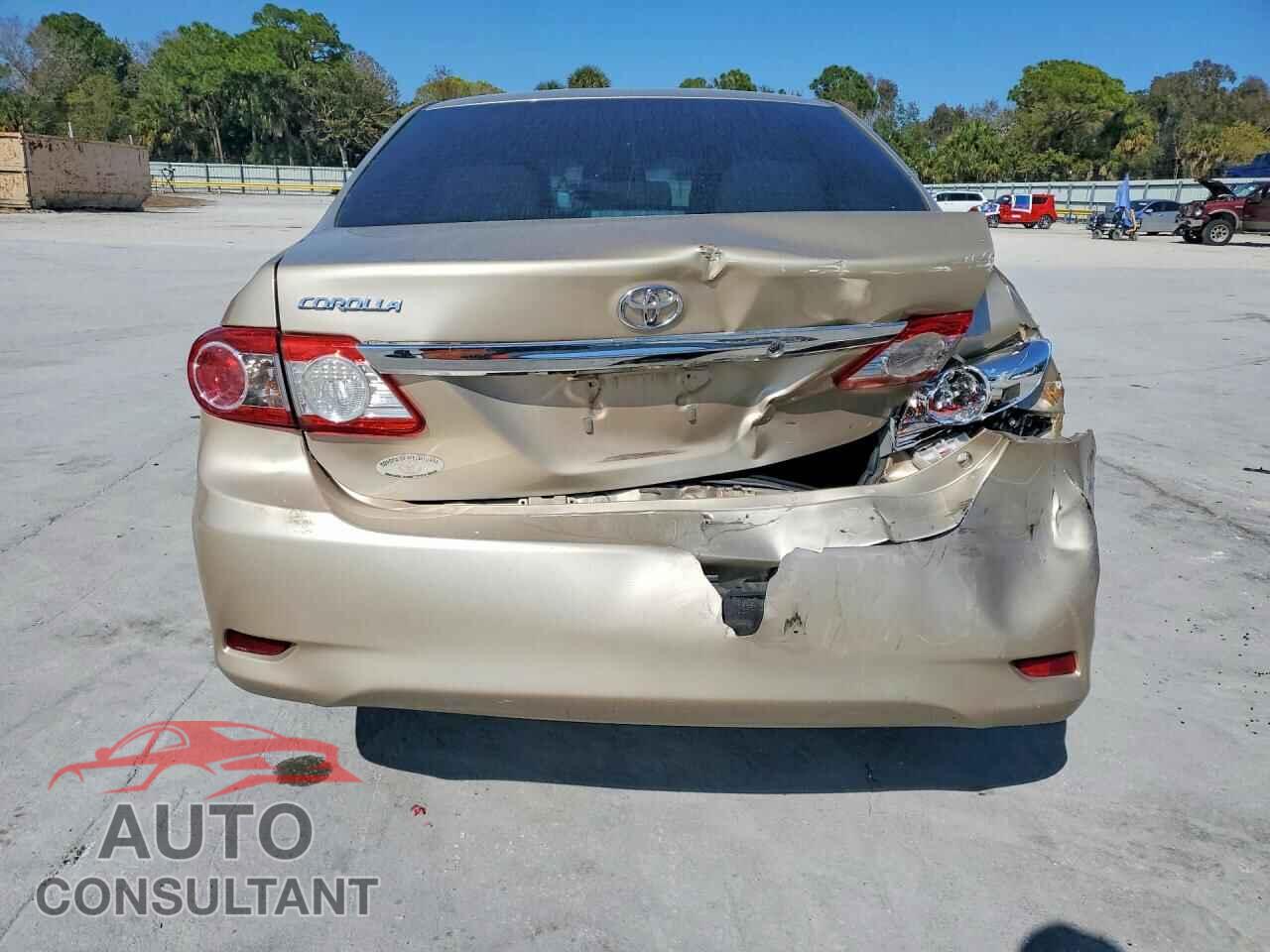 TOYOTA COROLLA 2013 - 5YFBU4EE8DP217123