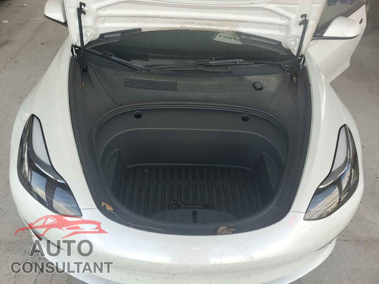 TESLA MODEL 3 2023 - 5YJ3E1EA0PF560568