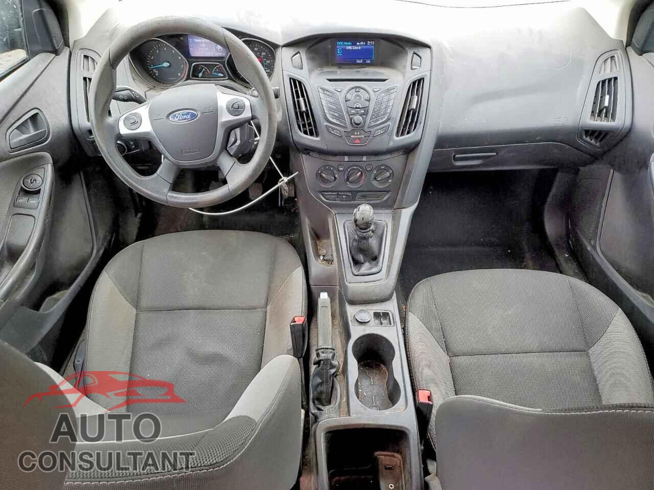 FORD FOCUS 2013 - 1FADP3E28DL368459