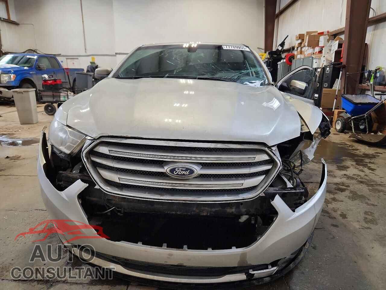 FORD TAURUS 2013 - 1FAHP2H85DG210911