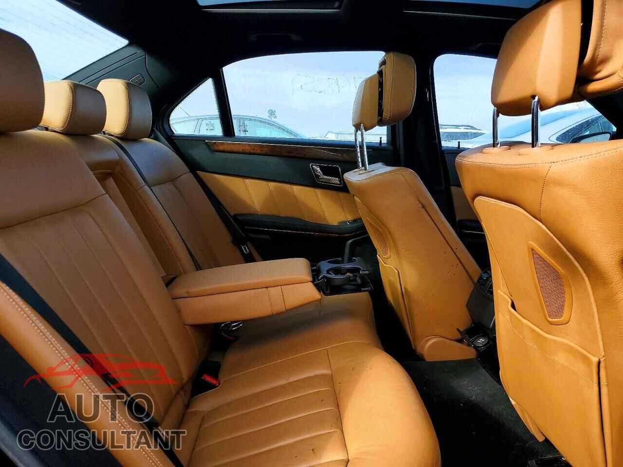 MERCEDES-BENZ E-CLASS 2011 - WDDHF9AB1BA309856