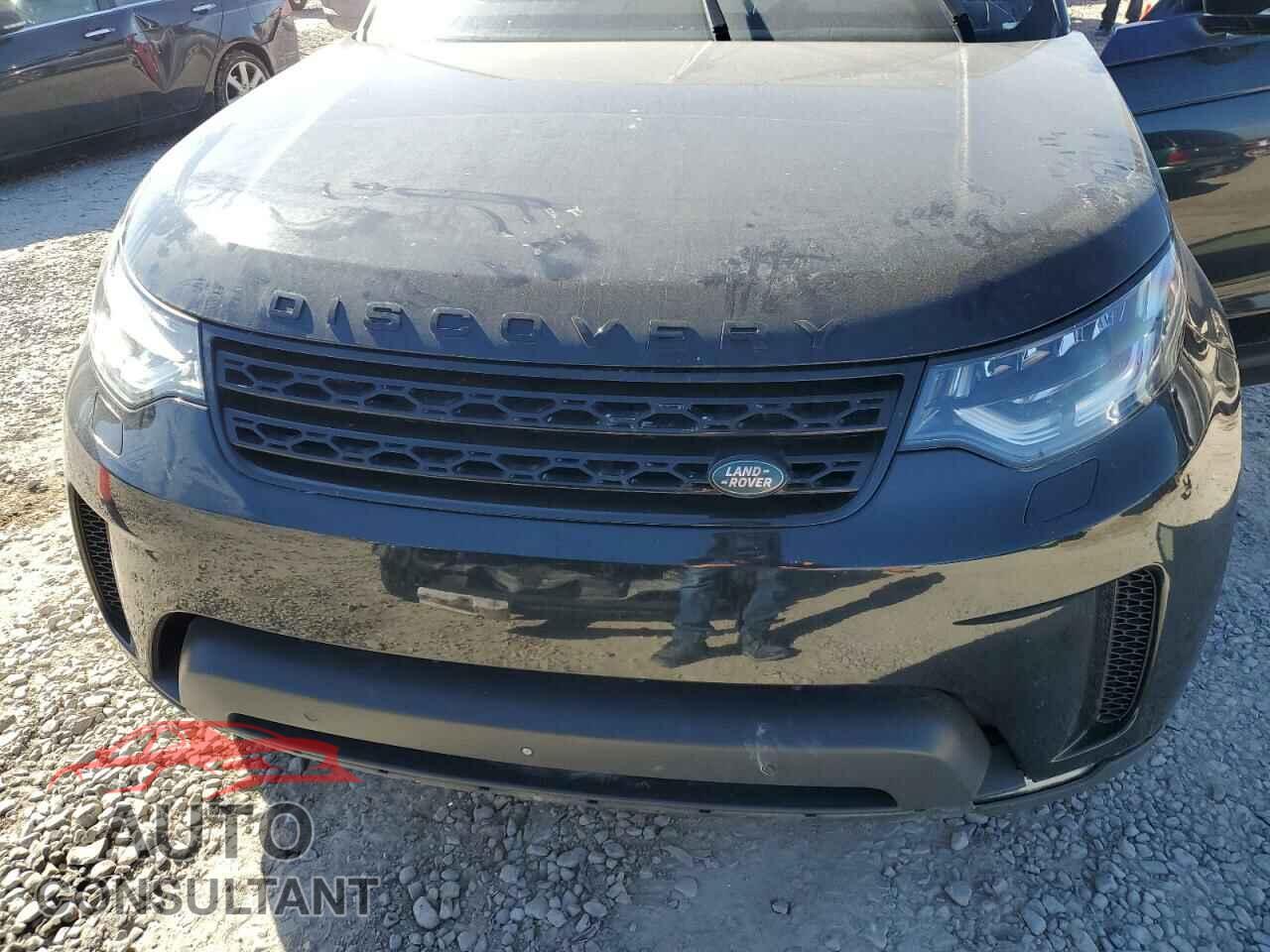LAND ROVER DISCOVERY 2017 - SALRTBBV1HA019934