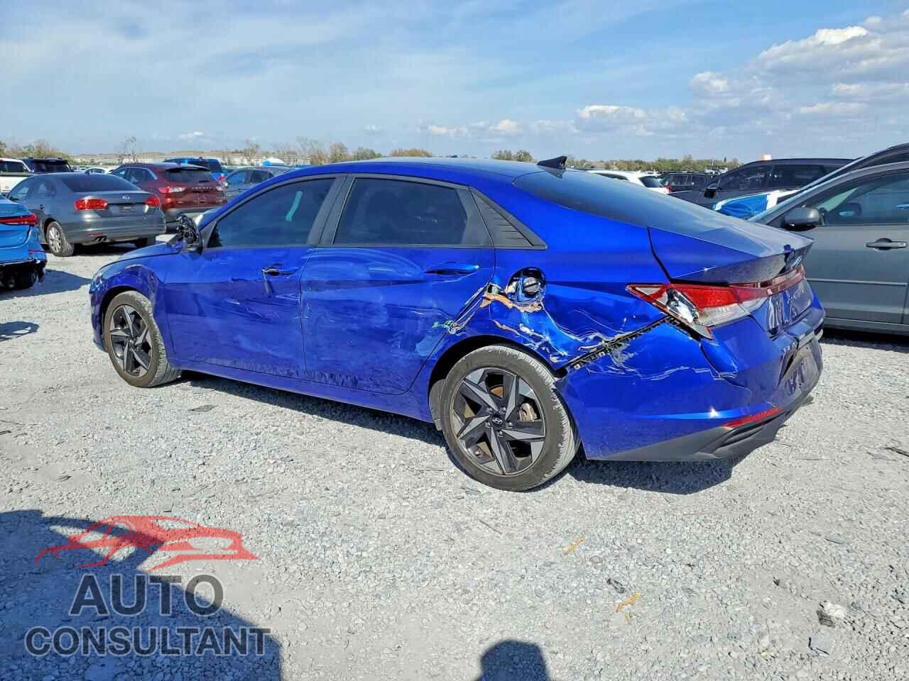 HYUNDAI ELANTRA 2023 - KMHLS4AG0PU558049