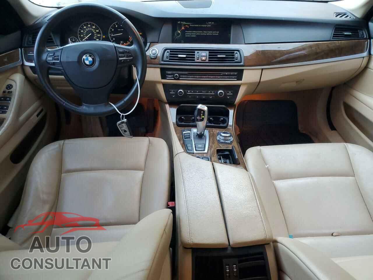 BMW 5 SERIES 2013 - WBAXG5C55DDY31407