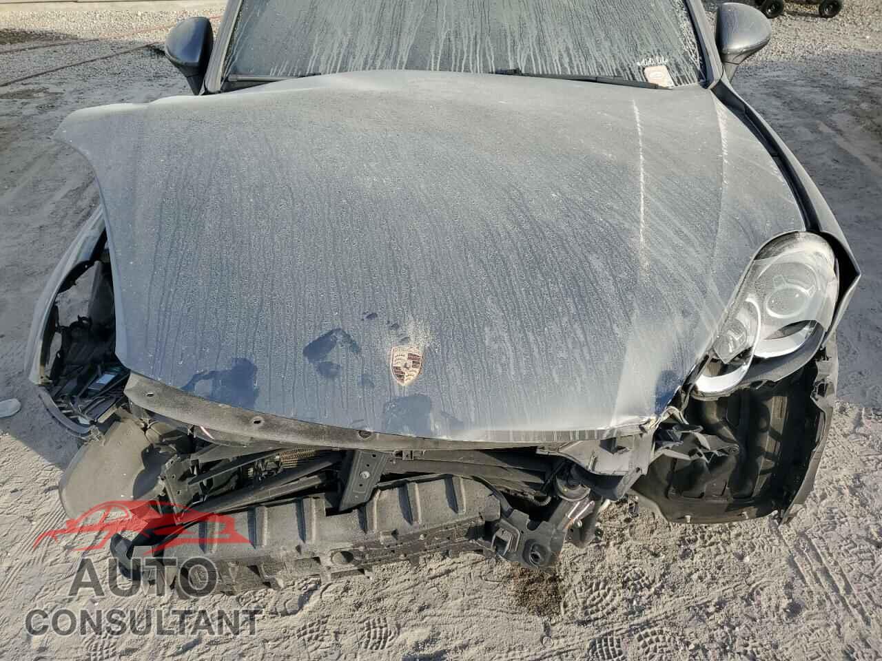 PORSCHE CAYENNE 2017 - WP1AA2A28HKA91899