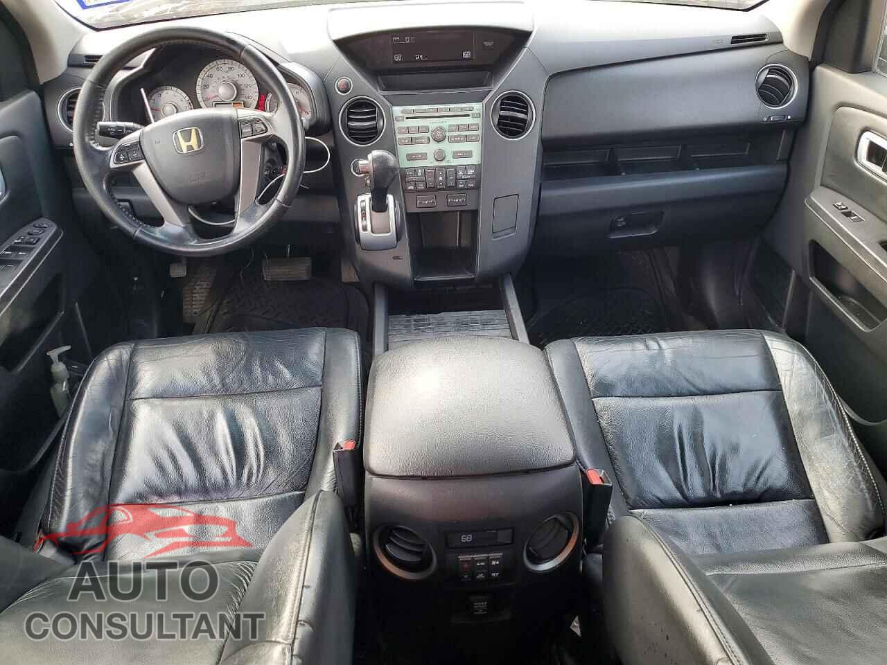 HONDA PILOT 2011 - 5FNYF4H57BB001482