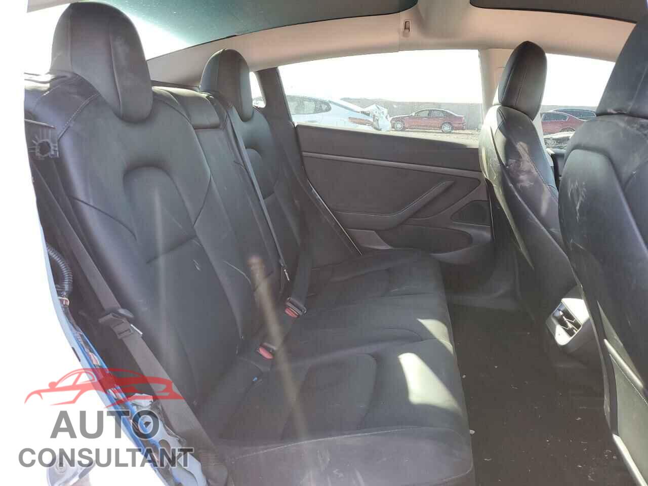 TESLA MODEL 3 2021 - 5YJ3E1EA8MF930757
