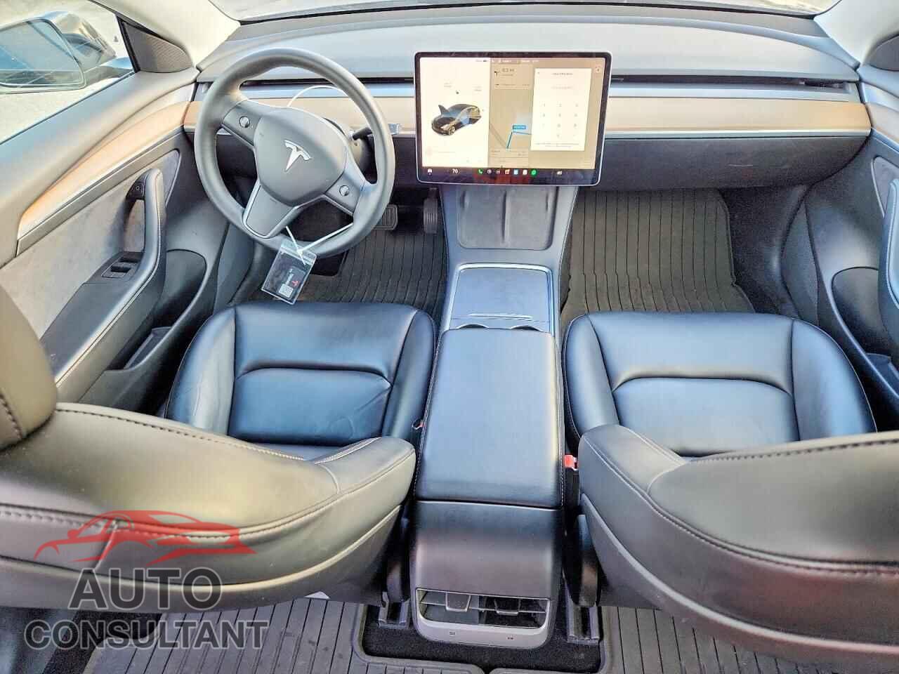 TESLA MODEL 3 2021 - 5YJ3E1EA6MF067019
