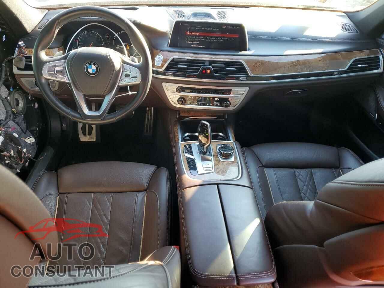 BMW 7 SERIES 2019 - WBA7F2C55KB240357