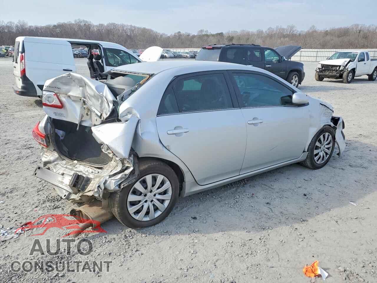 TOYOTA COROLLA 2013 - 2T1BU4EE2DC110004