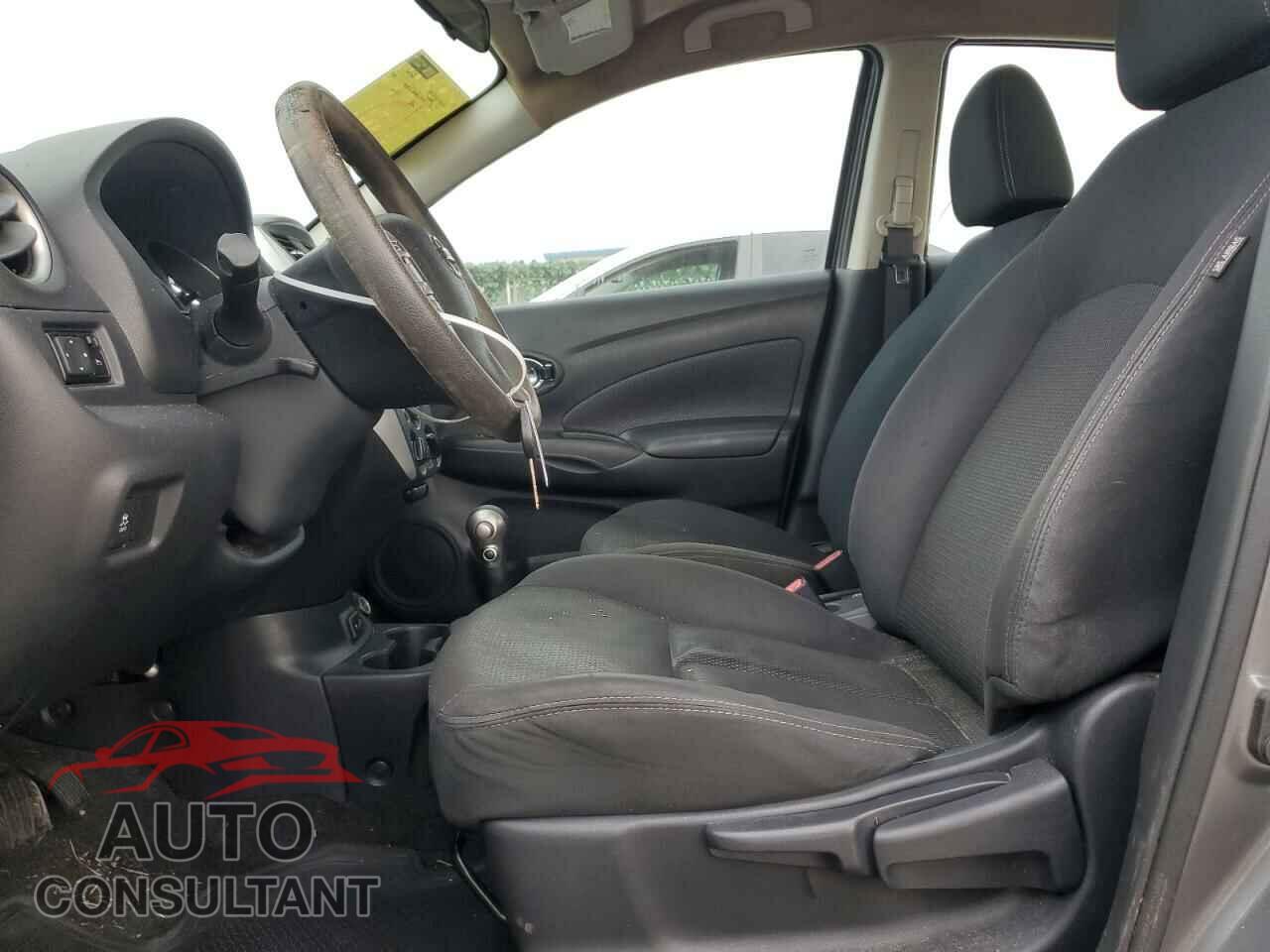 NISSAN VERSA 2017 - 3N1CN7AP1HL816946