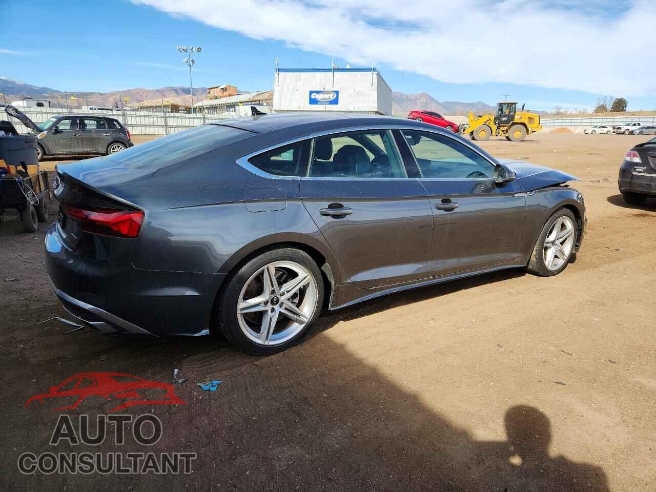 AUDI A5 2022 - WAUDACF5XNA029359