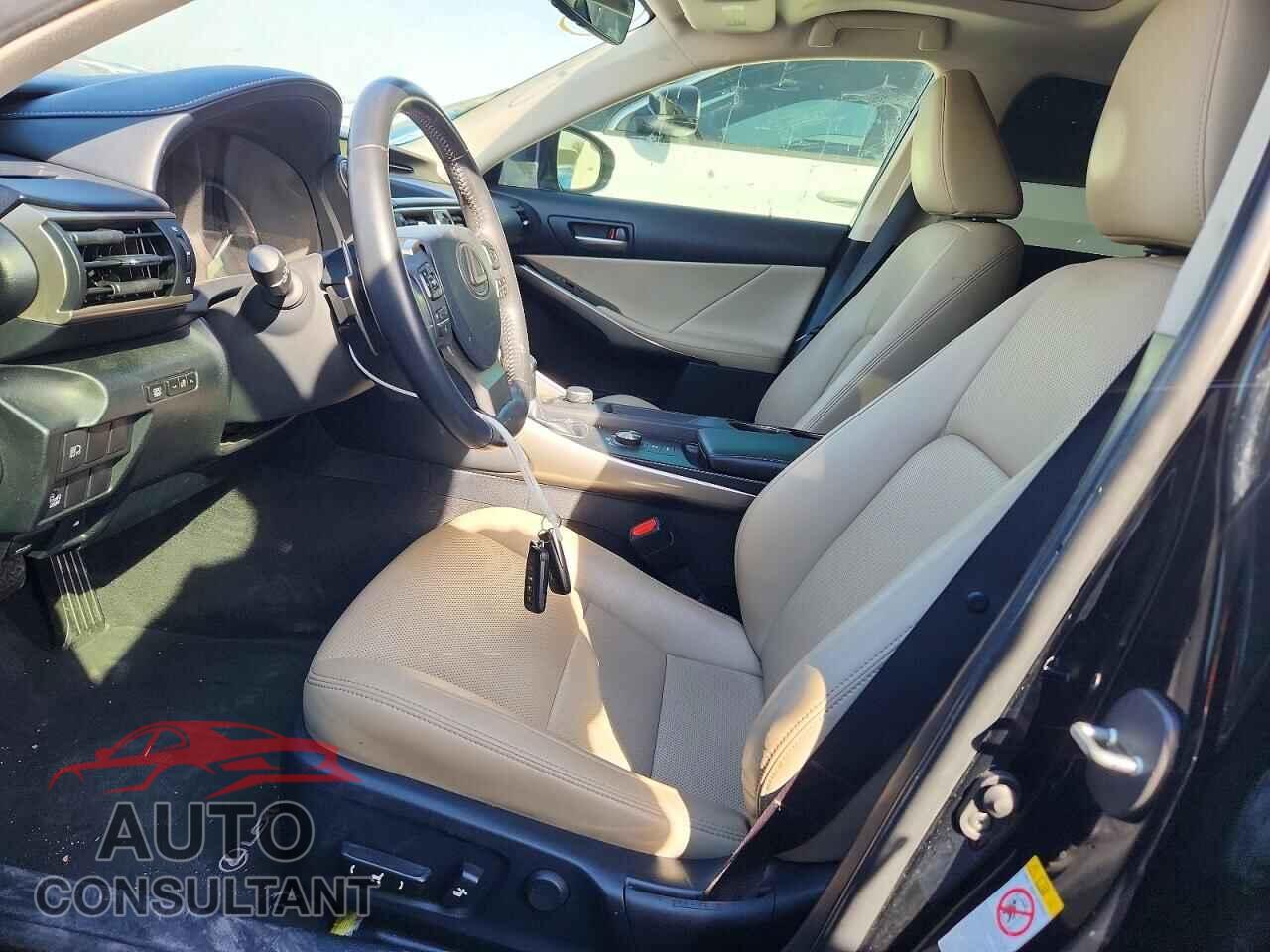 LEXUS IS 2018 - JTHBA1D25J5078798