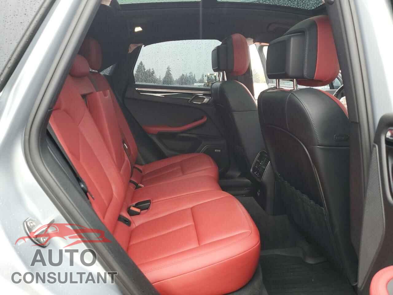 PORSCHE MACAN 2021 - WP1AB2A57MLB35290