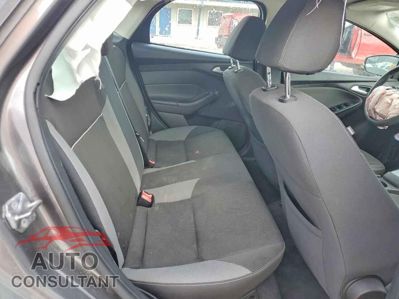 FORD FOCUS 2013 - 1FADP3F29DL340619