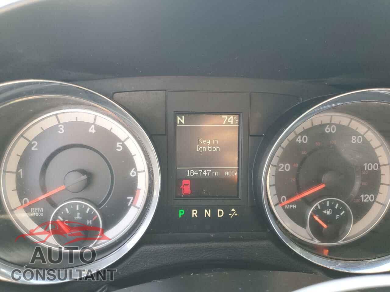 DODGE CARAVAN 2018 - 2C4RDGEG5JR296103