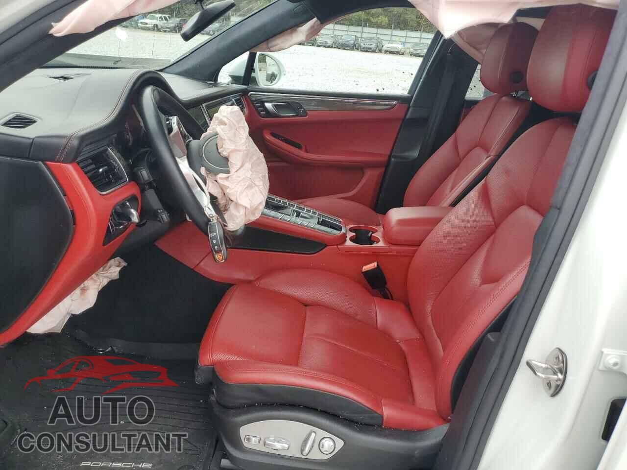 PORSCHE MACAN 2017 - WP1AF2A57HLB61446