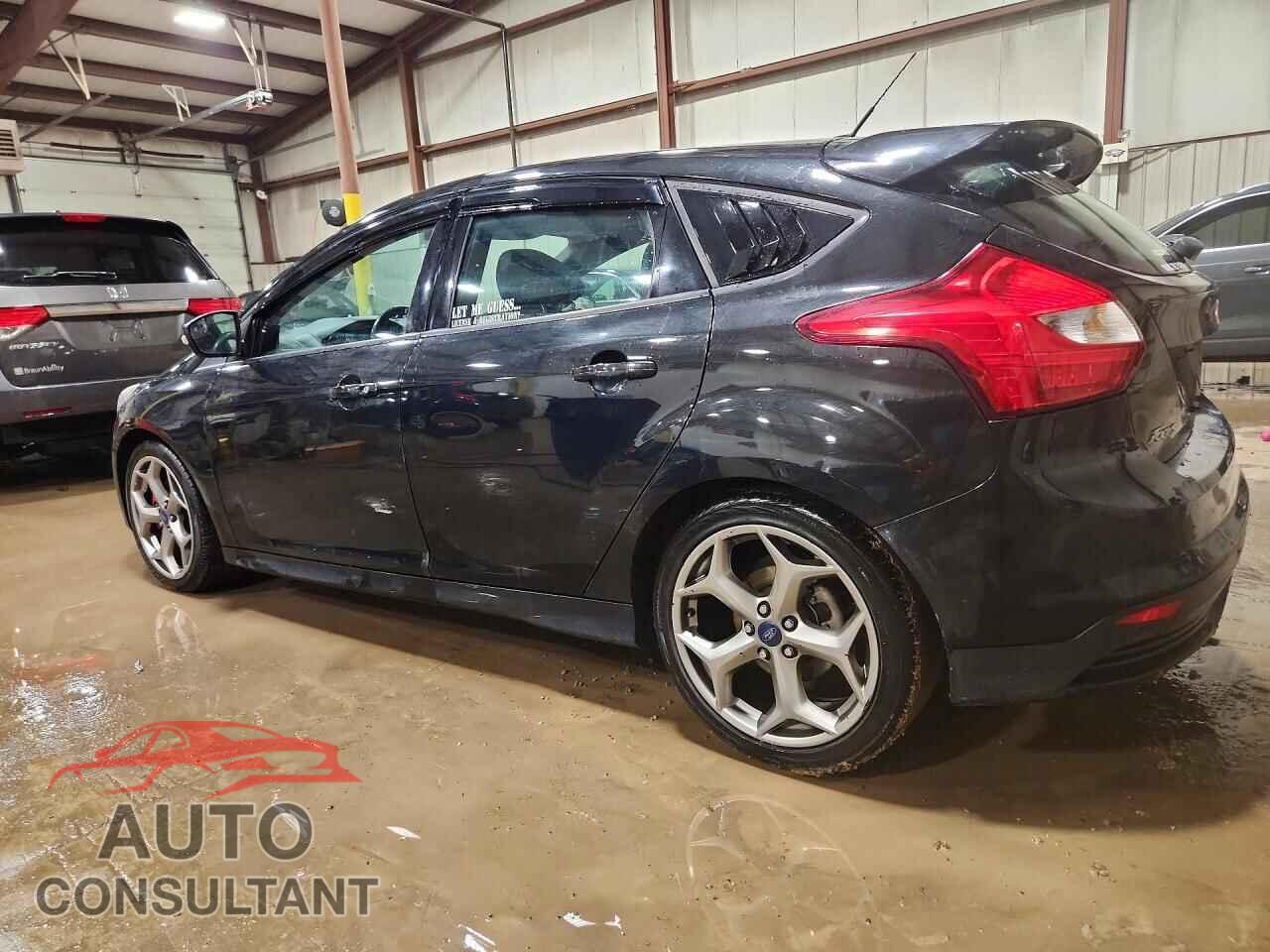 FORD FOCUS 2014 - 1FADP3L95EL418171