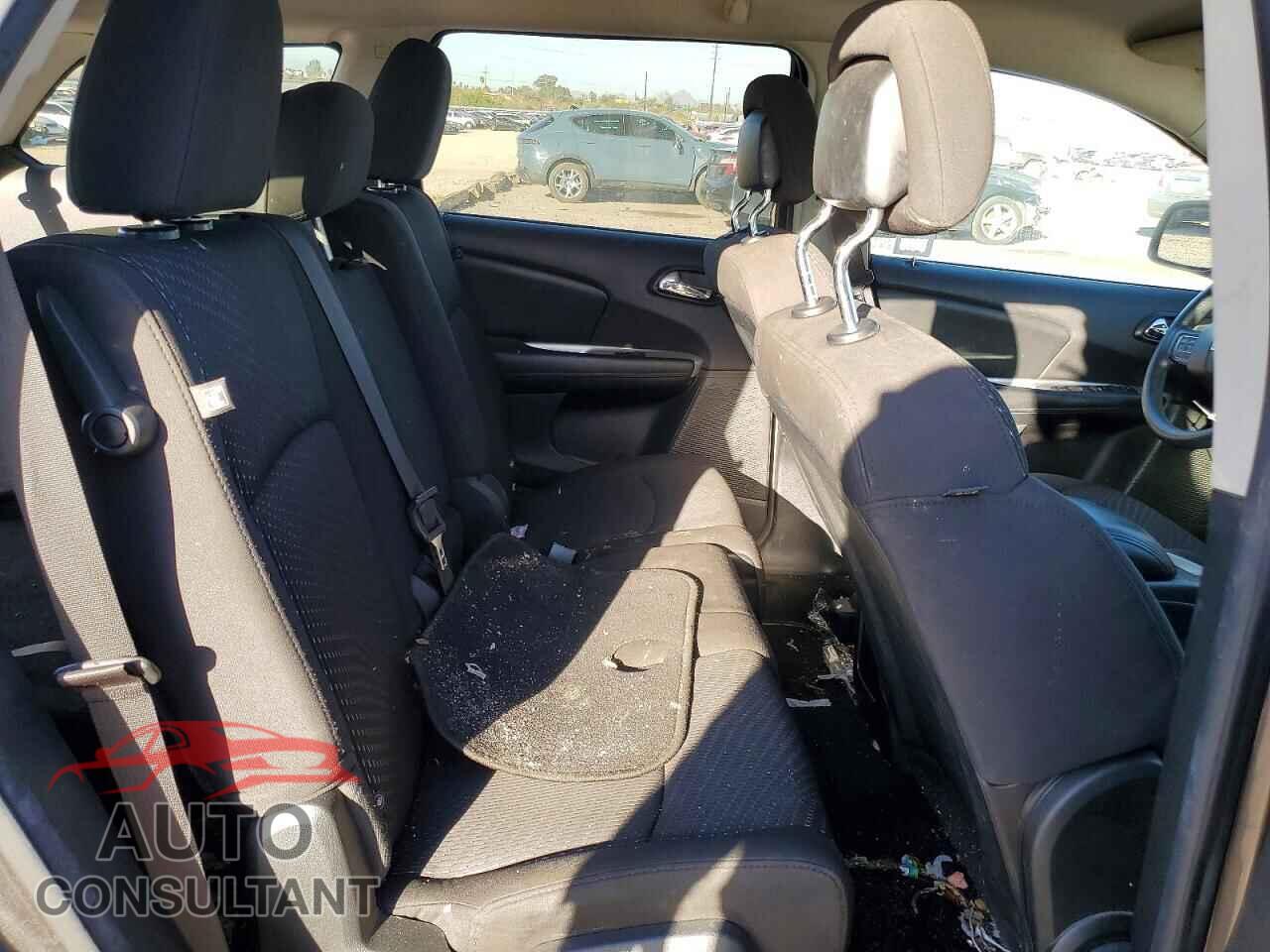 DODGE JOURNEY 2017 - 3C4PDCBG7HT532598