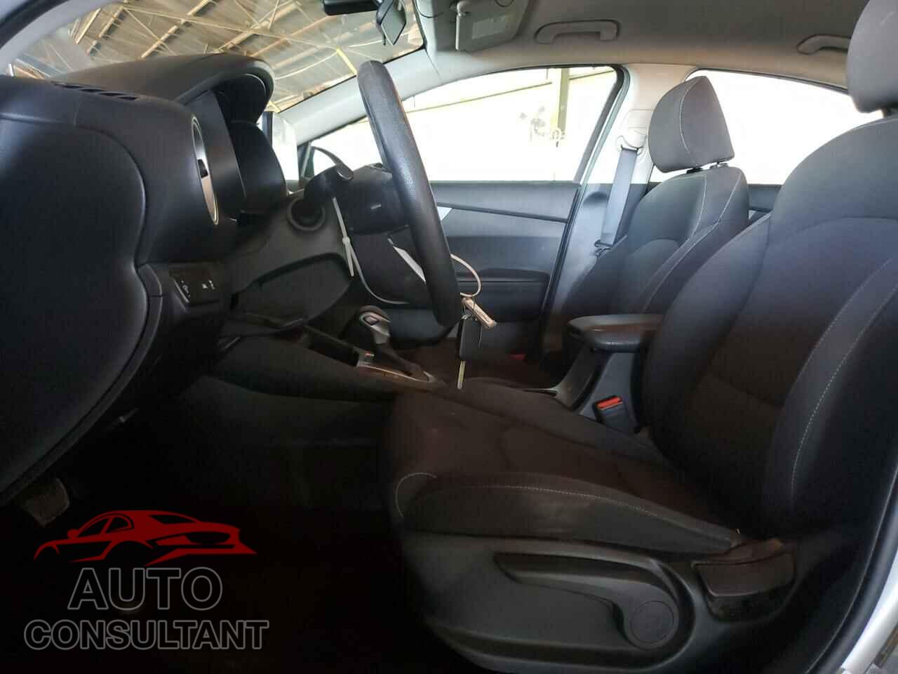 KIA FORTE 2021 - 3KPF24AD4ME306435