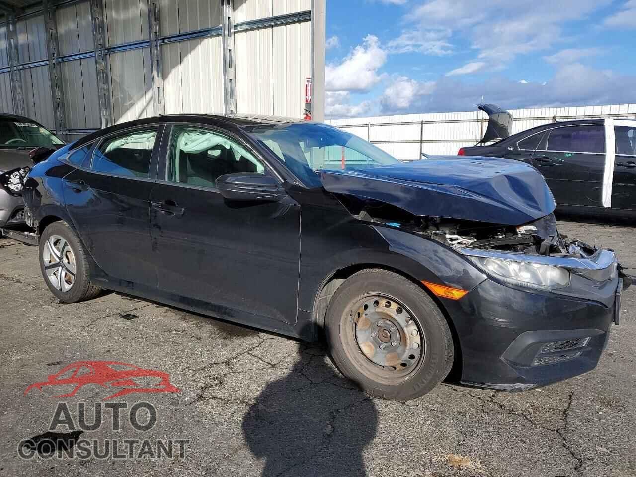 HONDA CIVIC 2018 - 2HGFC2F57JH525636