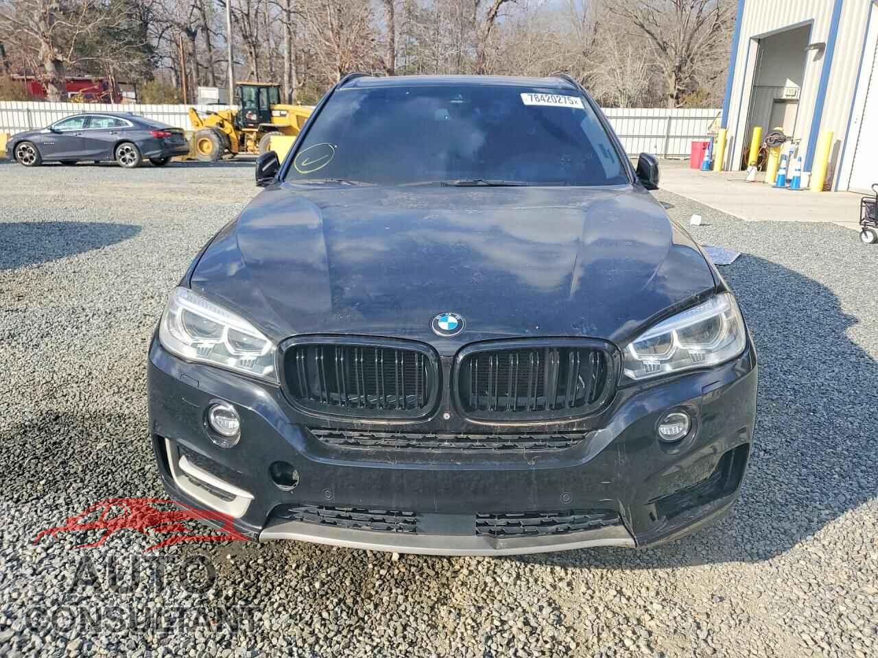 BMW X5 2015 - 5UXKS4C55F0N05783