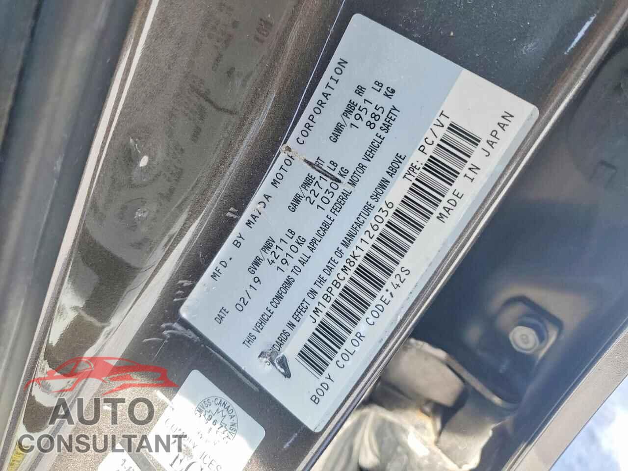 MAZDA 3 2019 - JM1BPBCM8K1126036