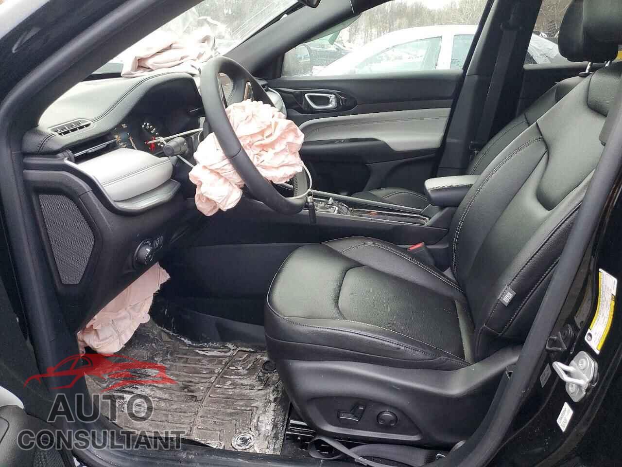 JEEP COMPASS 2025 - 3C4NJDCN9ST516882