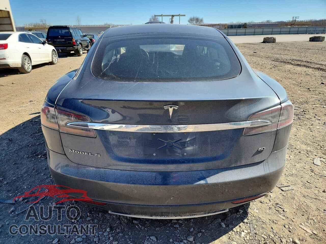 TESLA MODEL S 2013 - 5YJSA1AG0DFP07498