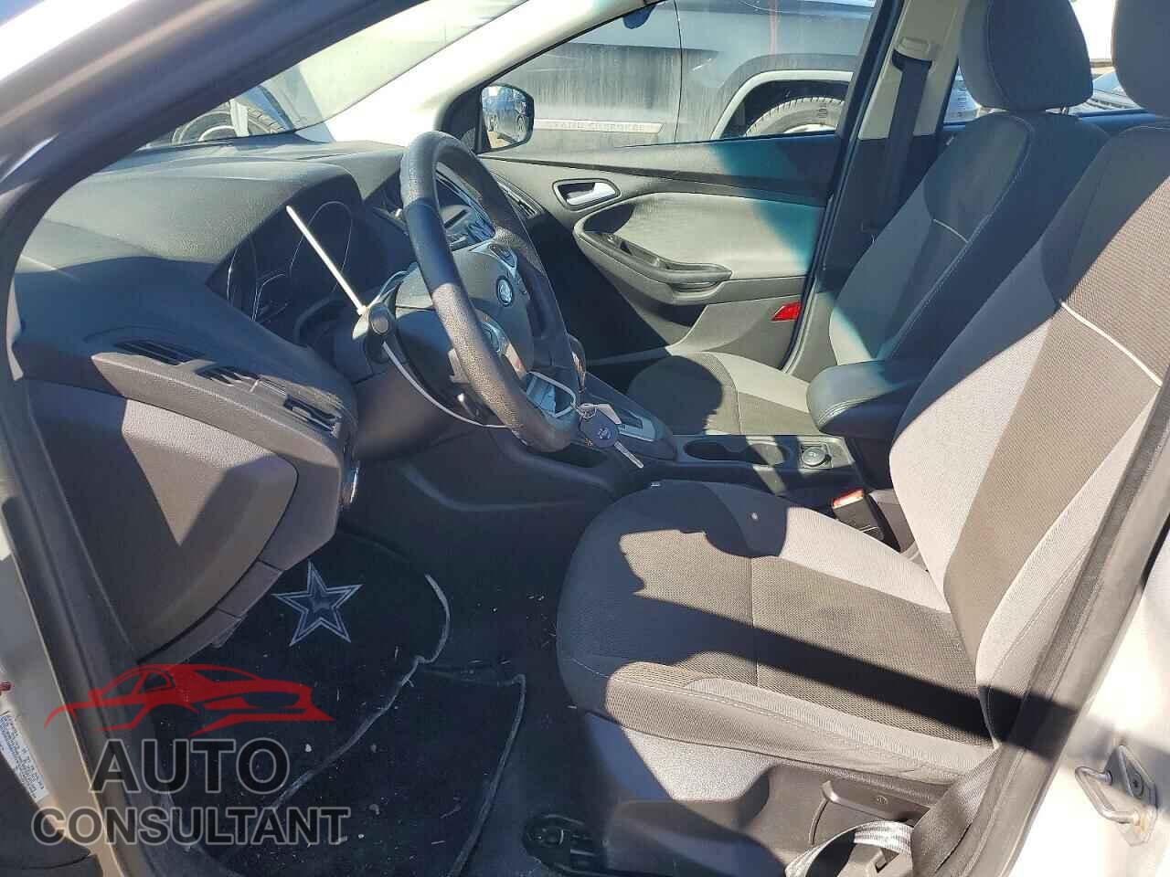 FORD FOCUS 2014 - 1FADP3F26EL142811