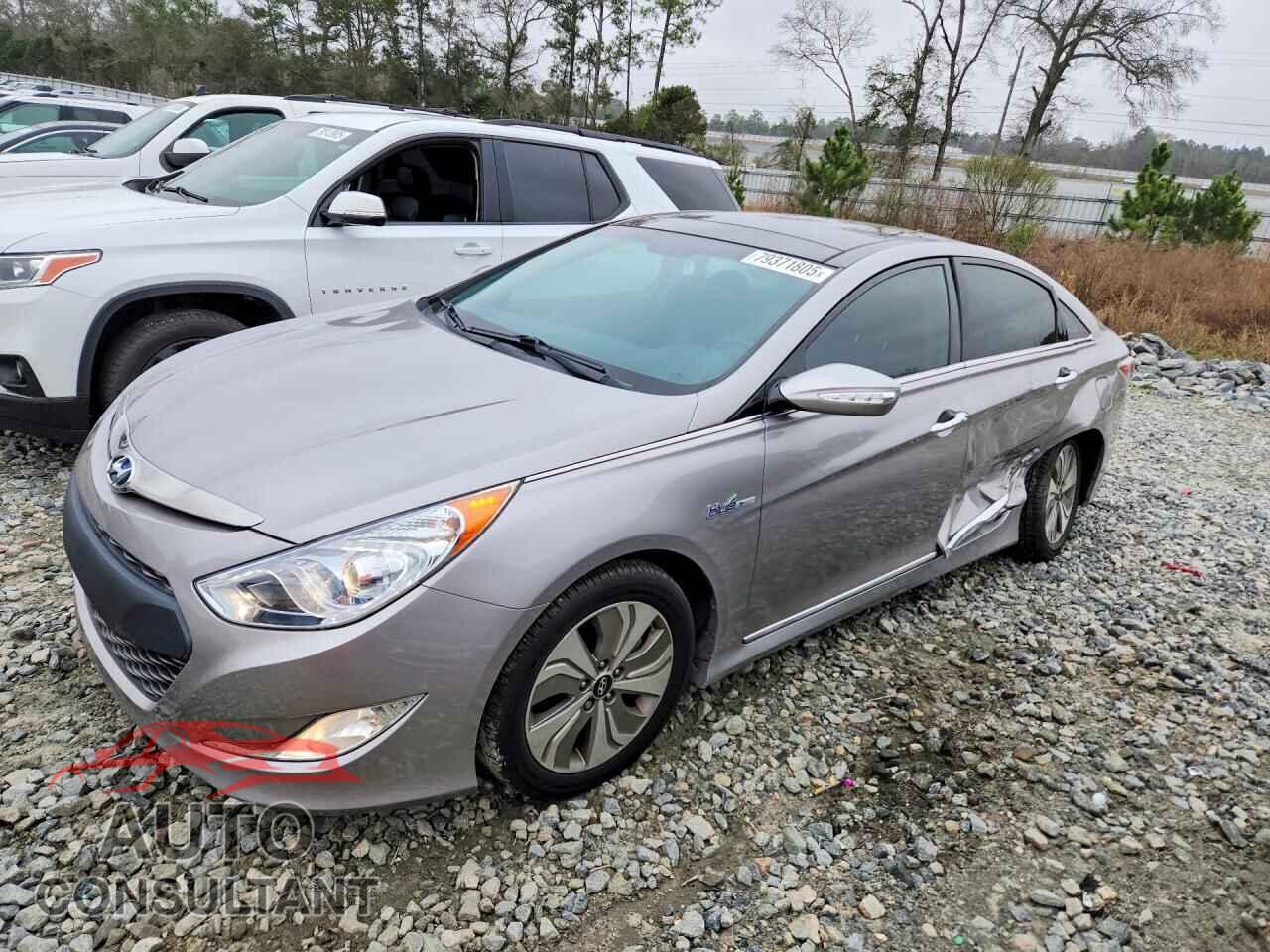 HYUNDAI SONATA 2014 - KMHEC4A46EA105712
