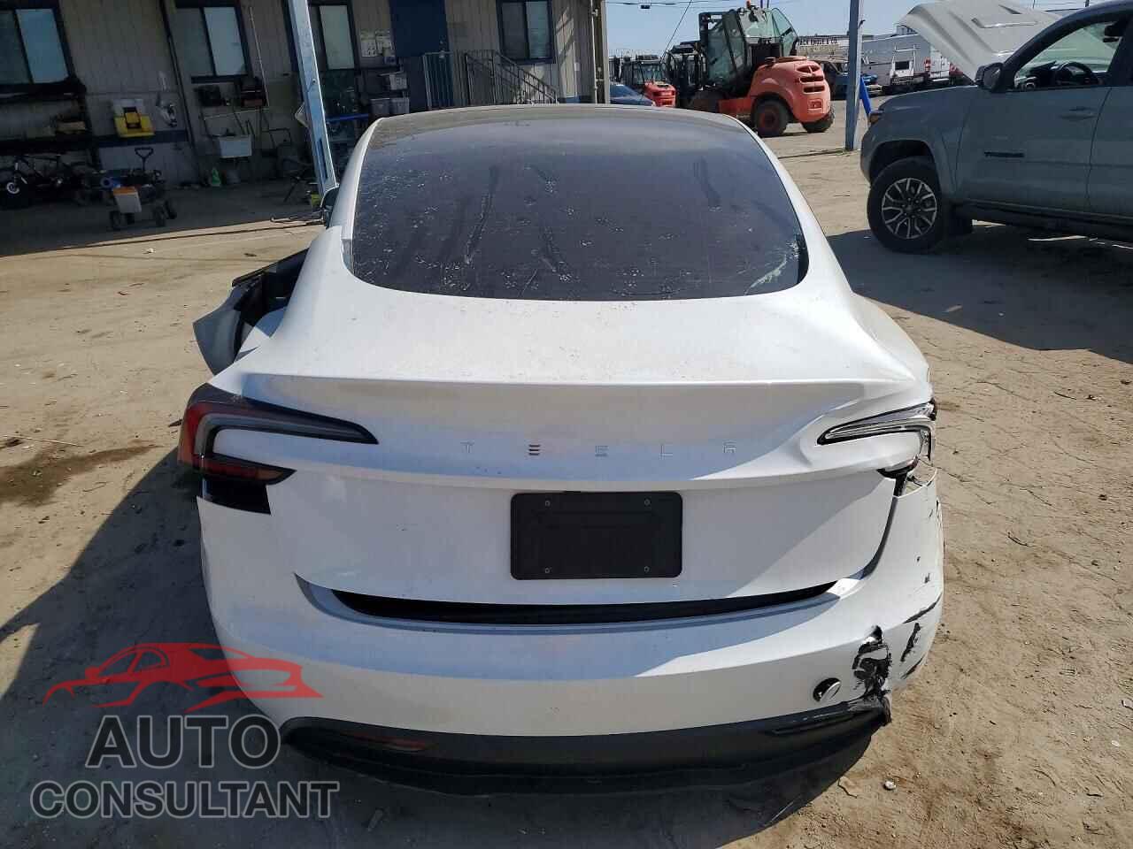 TESLA MODEL 3 2024 - 5YJ3E1EA2RF854072