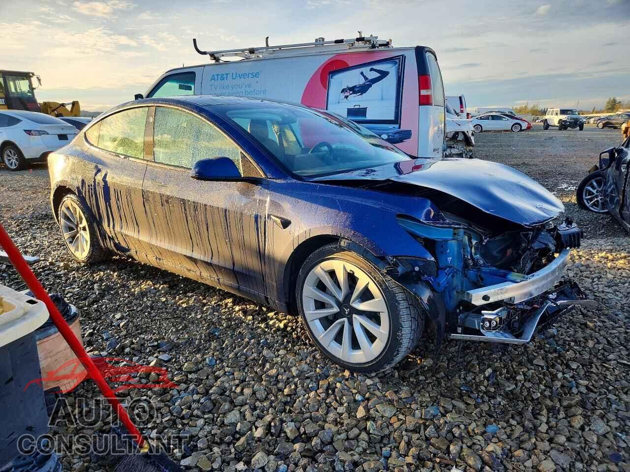 TESLA MODEL 3 2023 - 5YJ3E1EA8PF448469